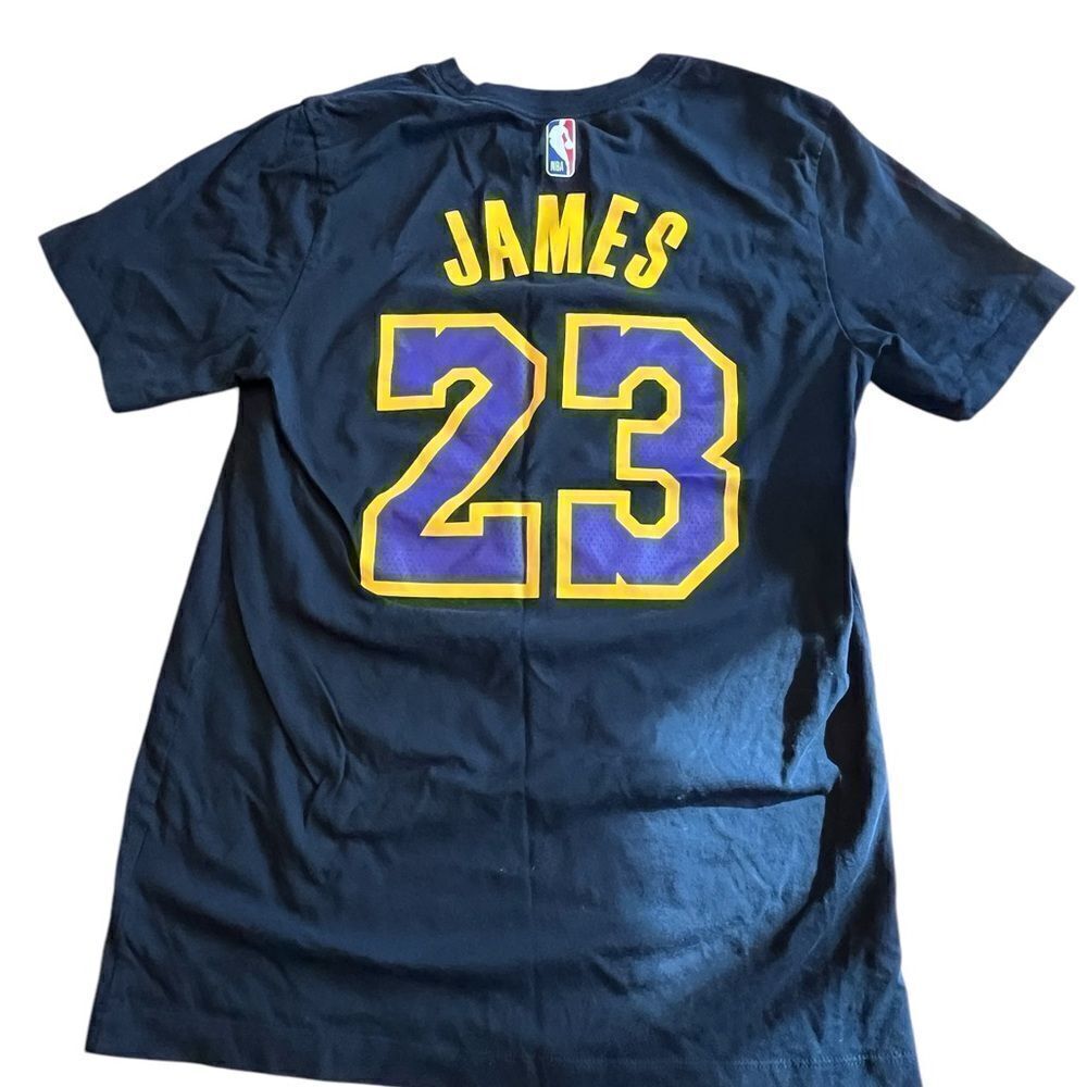Mens’ Nike LA Lakers Black T-Shirt S (NWOT) - Picture 2 of 4